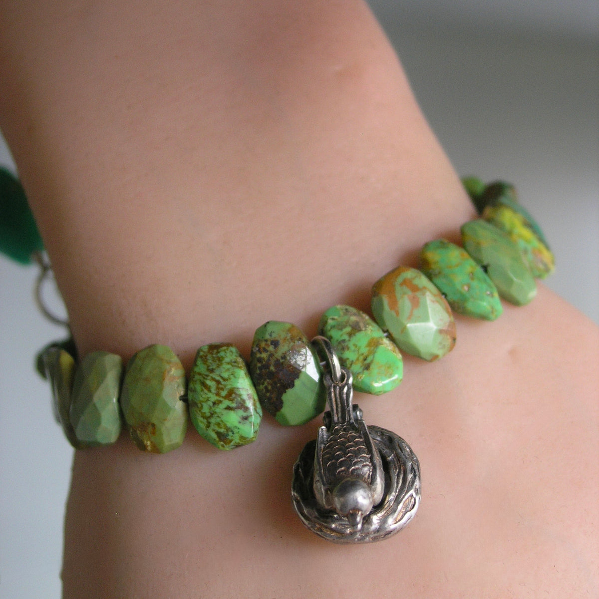 Green Turquoise Bracelet w/ Vintage Silver Movable Bird on Nest Charm